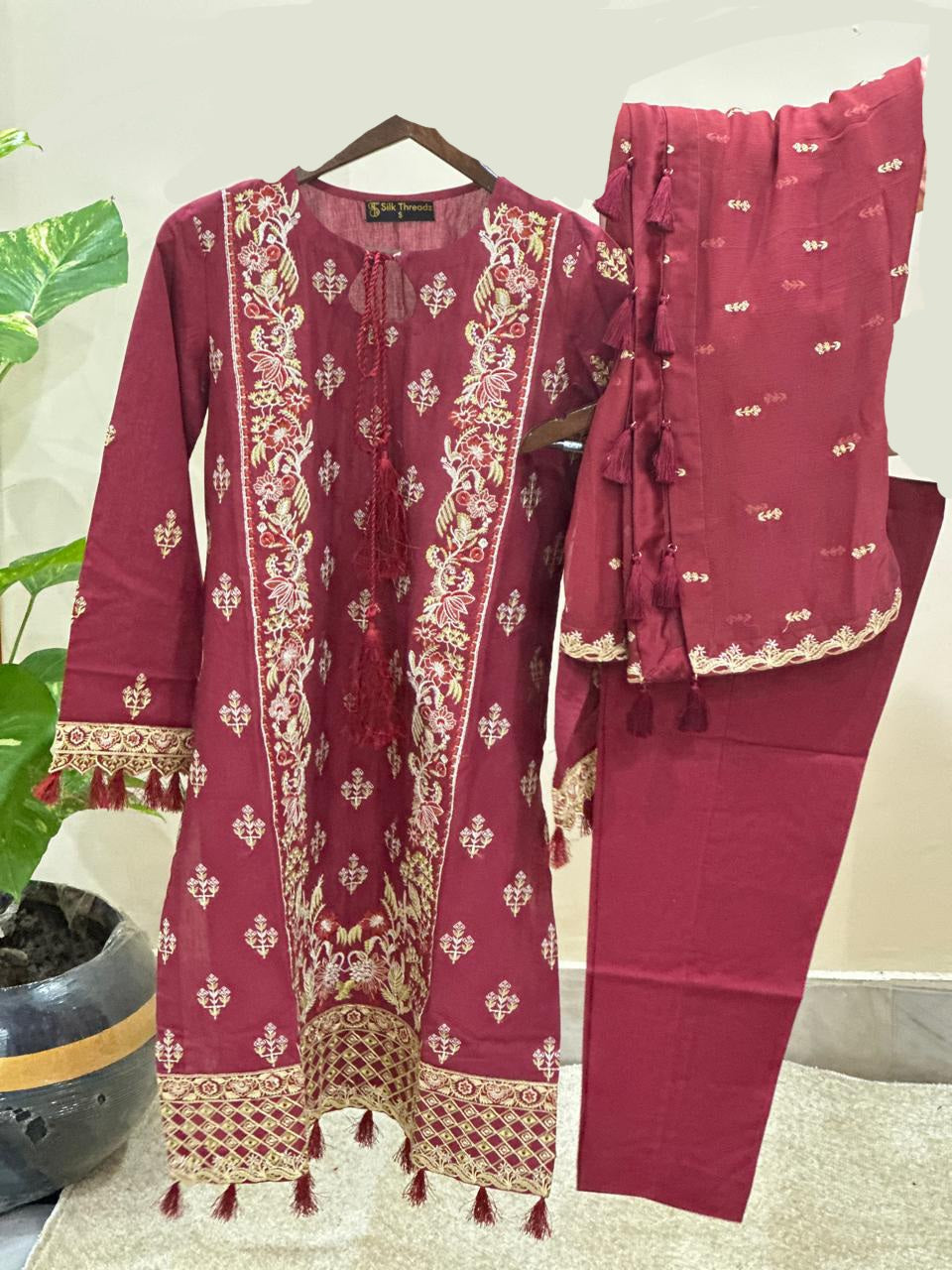 Embroidered luxury cambric lawn